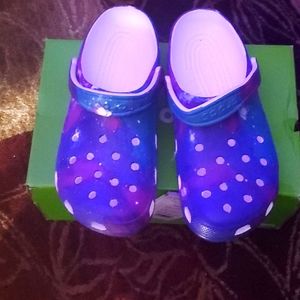 Classic unisex crocs